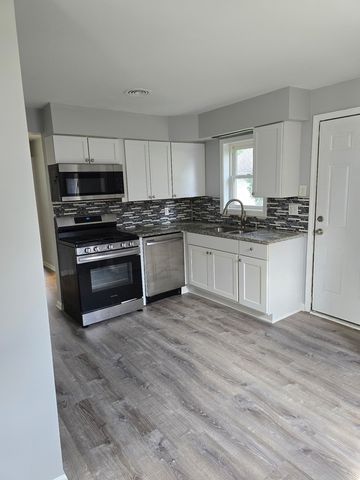371 N La Londe Avenue, Lombard, IL 60148