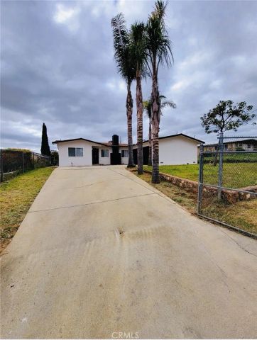 10045 Jonathan, Cherry Valley, CA 92223