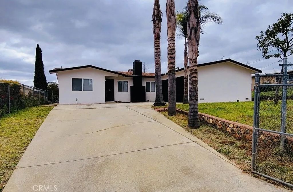 10045 Jonathan, Cherry Valley, CA 92223
