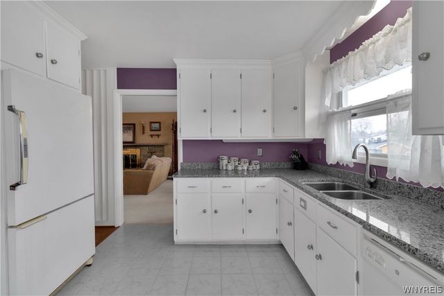 3021 Walbridge Drive, Hamburg, NY 14075