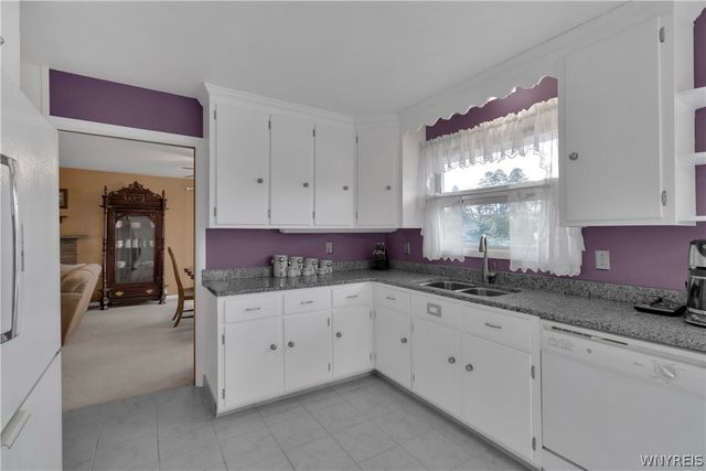 3021 Walbridge Drive, Hamburg, NY 14075