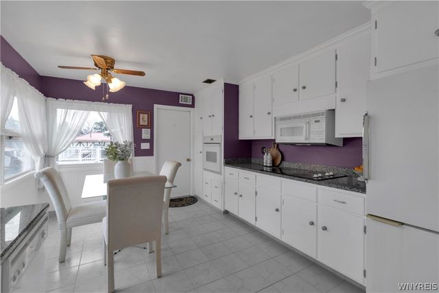 3021 Walbridge Drive, Hamburg, NY 14075