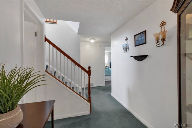 3021 Walbridge Drive, Hamburg, NY 14075