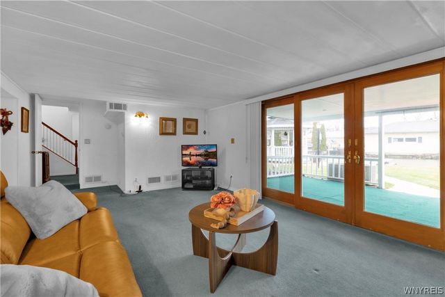 3021 Walbridge Drive, Hamburg, NY 14075