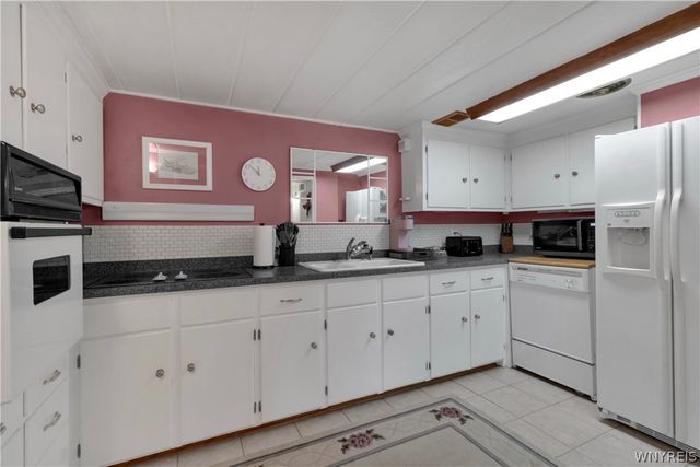 3021 Walbridge Drive, Hamburg, NY 14075