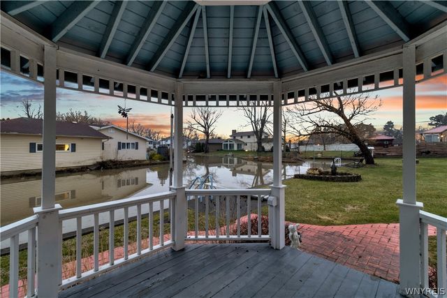 3021 Walbridge Drive, Hamburg, NY 14075