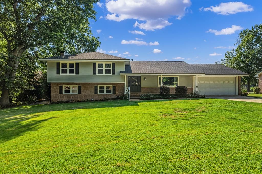 6122 Chrisbin Drive, Columbus, GA 31909