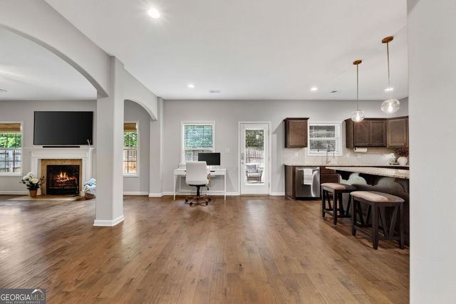 217 Cliffhaven Circle, Newnan, GA 30263