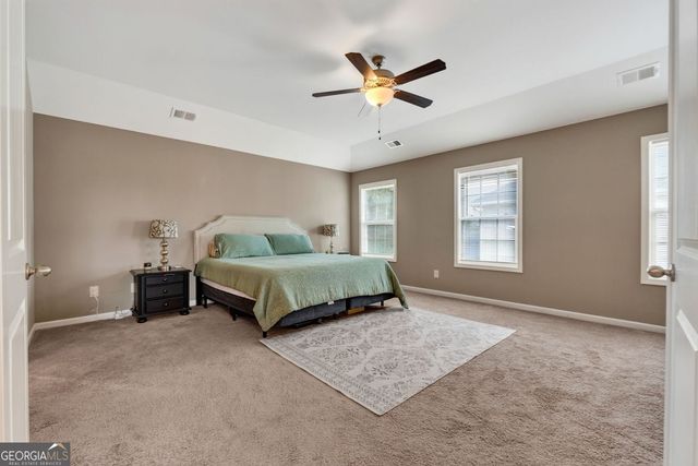 217 Cliffhaven Circle, Newnan, GA 30263