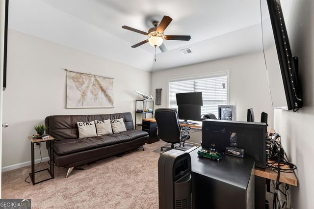 217 Cliffhaven Circle, Newnan, GA 30263