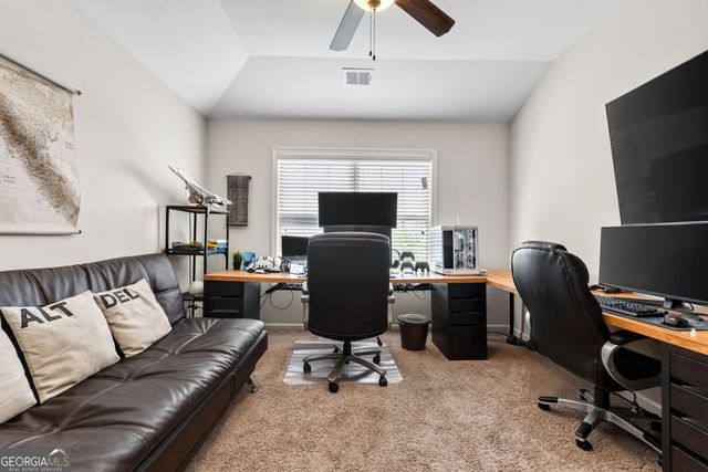 217 Cliffhaven Circle, Newnan, GA 30263
