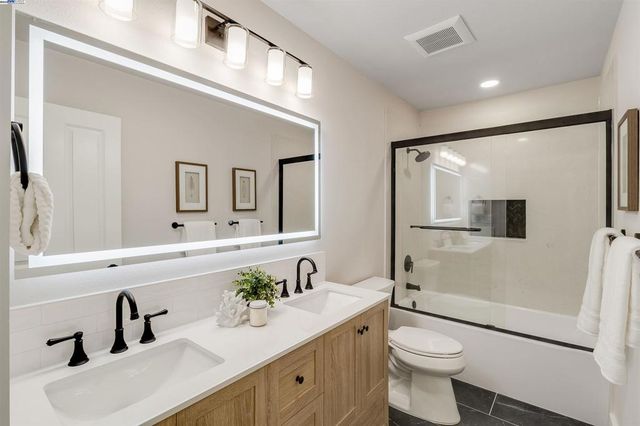 5436 Charlotte Way, Livermore, CA 94550