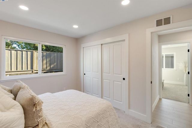 5436 Charlotte Way, Livermore, CA 94550