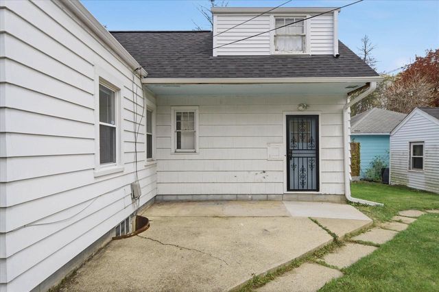 2709 Villard AVENUE, Milwaukee, WI 53209