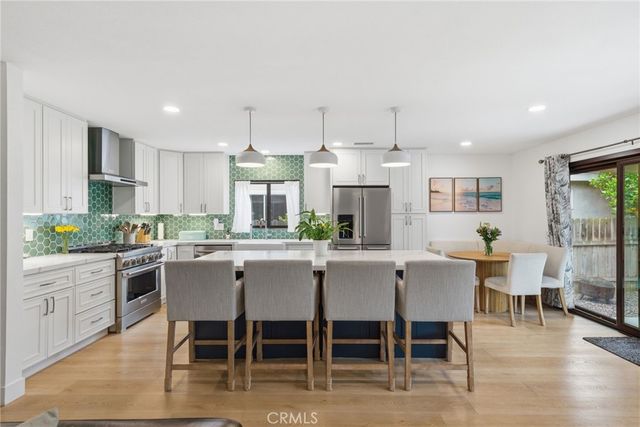 21551 Kanakoa Lane, Huntington Beach, CA 92646