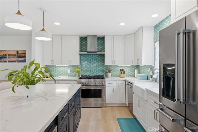 21551 Kanakoa Lane, Huntington Beach, CA 92646