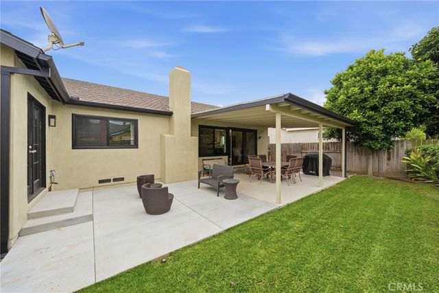 21551 Kanakoa Lane, Huntington Beach, CA 92646