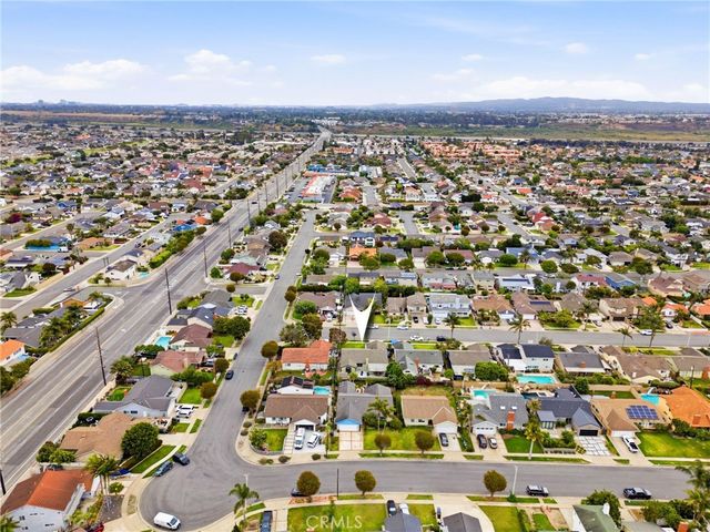 21551 Kanakoa Lane, Huntington Beach, CA 92646
