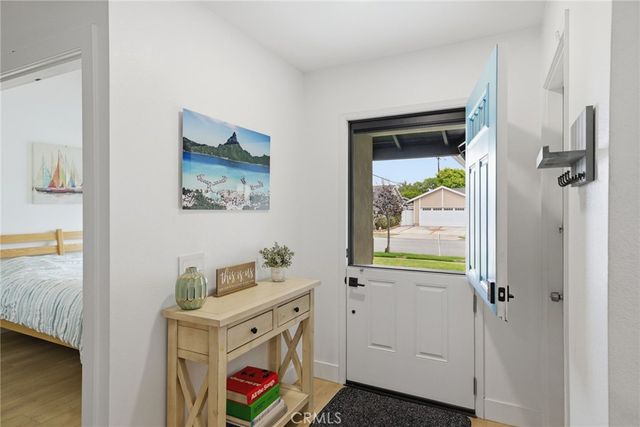 21551 Kanakoa Lane, Huntington Beach, CA 92646