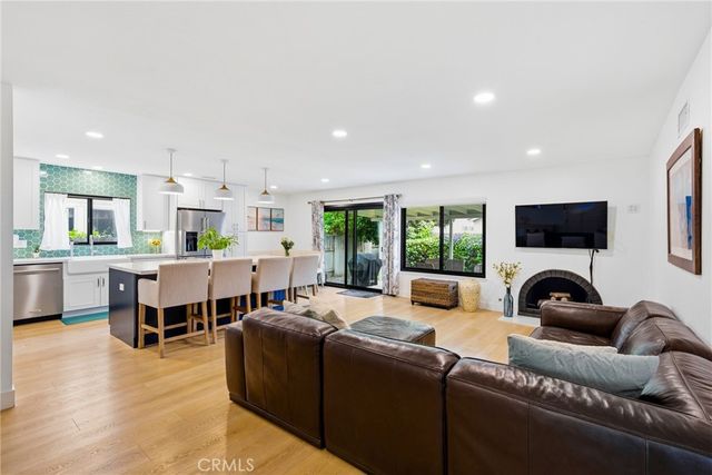 21551 Kanakoa Lane, Huntington Beach, CA 92646