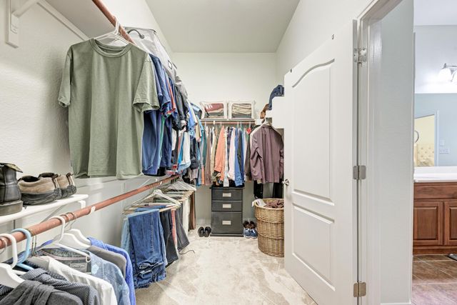 518 Victoria DR, Cedar Park, TX 78613