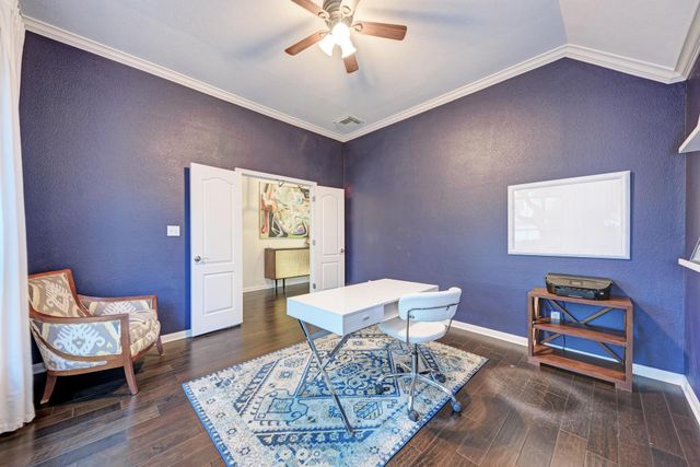 518 Victoria DR, Cedar Park, TX 78613