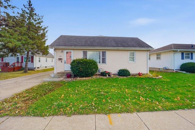 1221 Downing Avenue, Waterloo, IA 50701