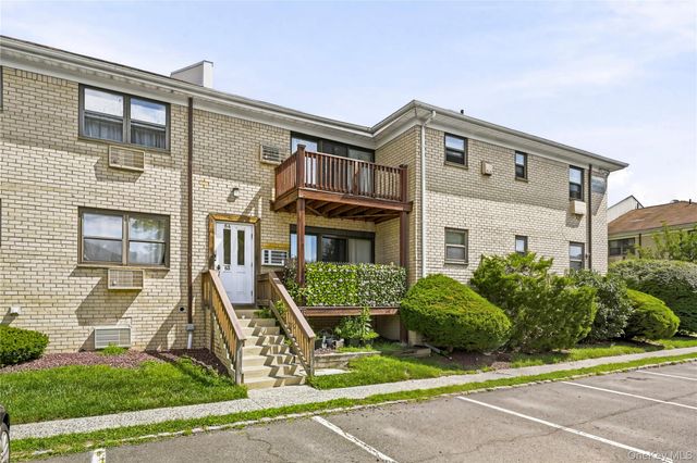 64 W. Sneden Place 64, Spring Valley, NY 10977