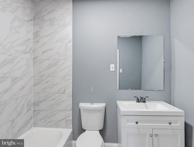 746 DOLPHIN ST, Baltimore, MD 21217