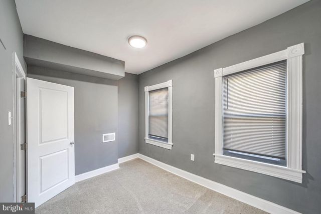 746 DOLPHIN ST, Baltimore, MD 21217