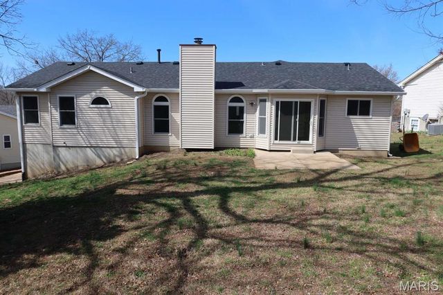 4428 Morning Dove Court, St Louis, MO 63128