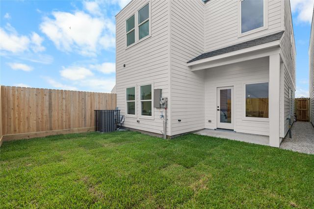 4007 Buffalo Moon Drive, Houston, TX 77045