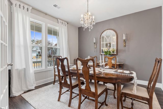 605 Longfellow Way, Simpsonville, SC 29681