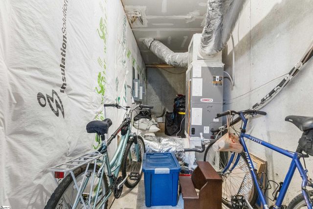 605 Longfellow Way, Simpsonville, SC 29681