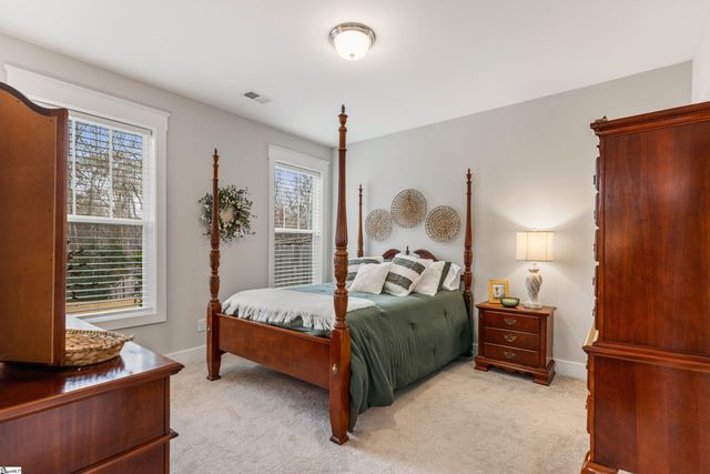 605 Longfellow Way, Simpsonville, SC 29681