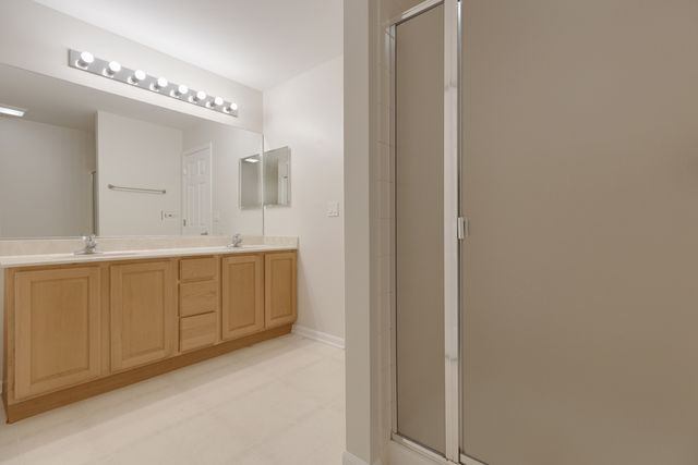 532 Declaration Lane, Aurora, IL 60502
