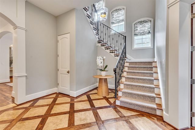 2721 Cason Street, West University Place, TX 77005