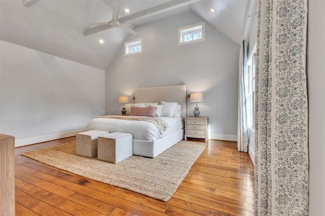2721 Cason Street, West University Place, TX 77005