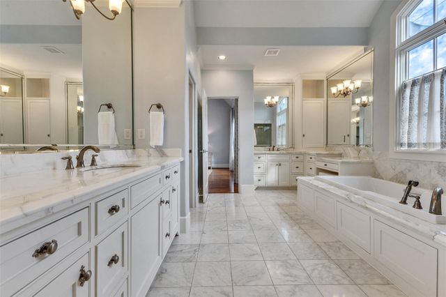 2721 Cason Street, West University Place, TX 77005