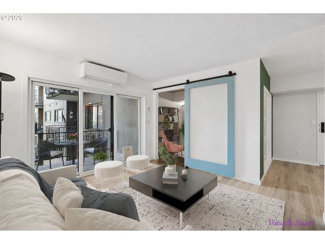 2021 Sw MAIN St 33, Portland, OR 97205