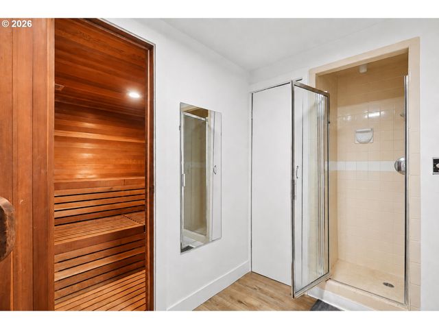 2021 Sw MAIN St 33, Portland, OR 97205