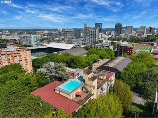 2021 Sw MAIN St 33, Portland, OR 97205