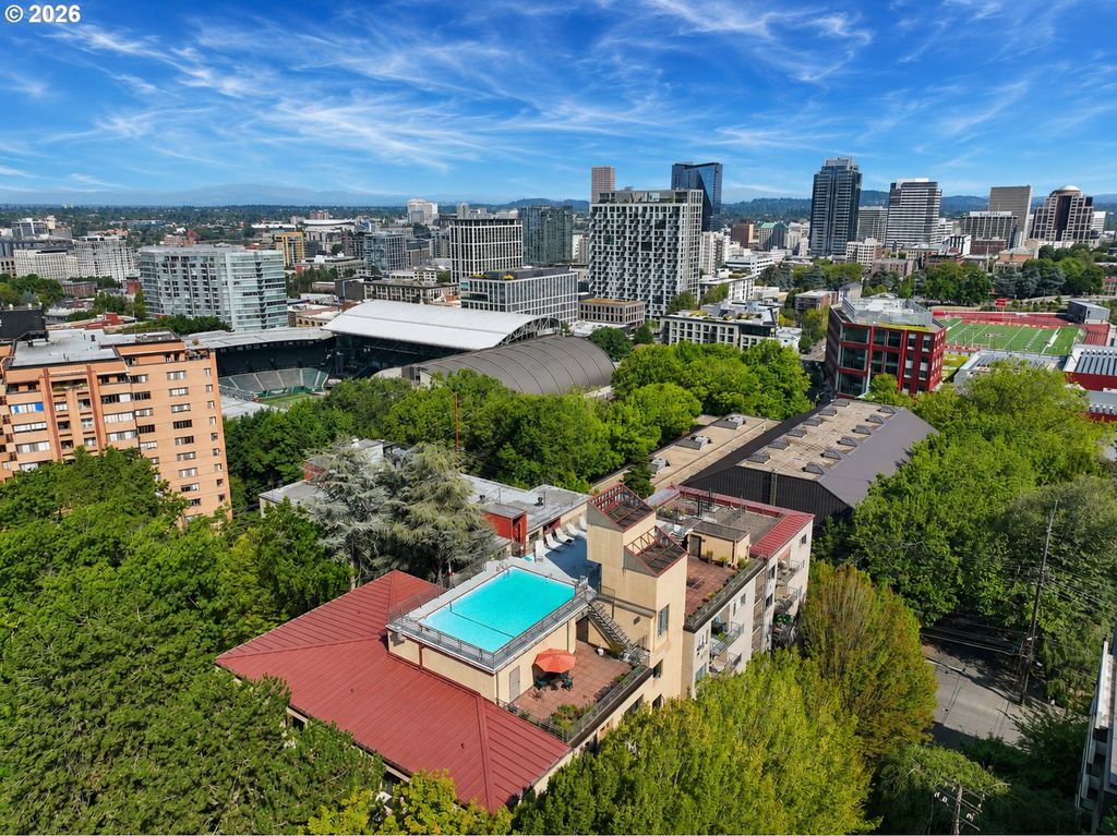 2021 Sw MAIN St 33, Portland, OR 97205
