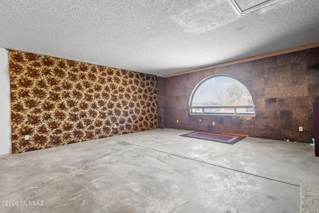 4001 W Red Wing Street, Tucson, AZ 85741