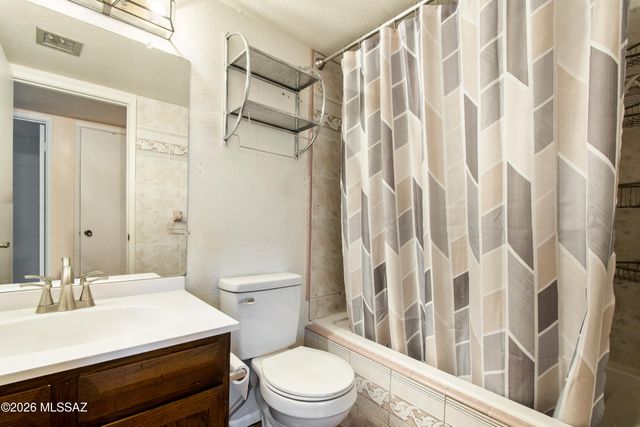 4001 W Red Wing Street, Tucson, AZ 85741