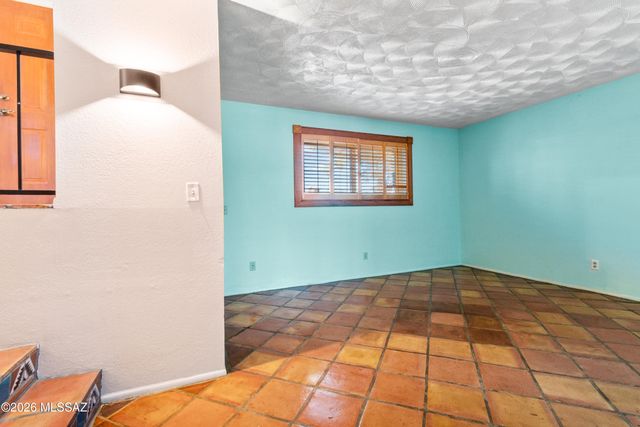4001 W Red Wing Street, Tucson, AZ 85741