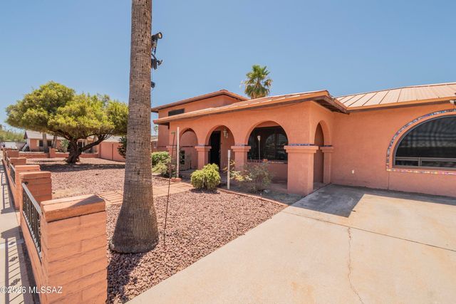 4001 W Red Wing Street, Tucson, AZ 85741