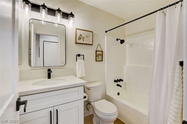 8208 Palmada Drive, Las Vegas, NV 89123