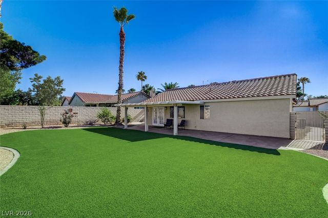 8208 Palmada Drive, Las Vegas, NV 89123