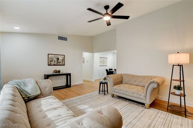 8208 Palmada Drive, Las Vegas, NV 89123